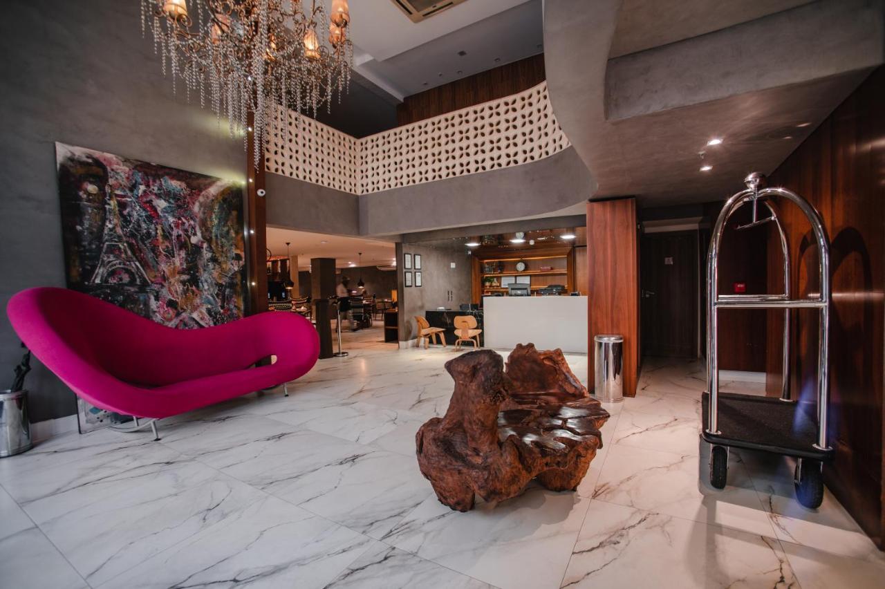 Brut By Slaviero Hoteis Balneário Camboriú Exteriör bild
