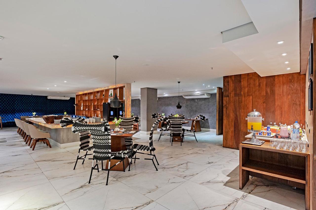 Brut By Slaviero Hoteis Balneário Camboriú Exteriör bild